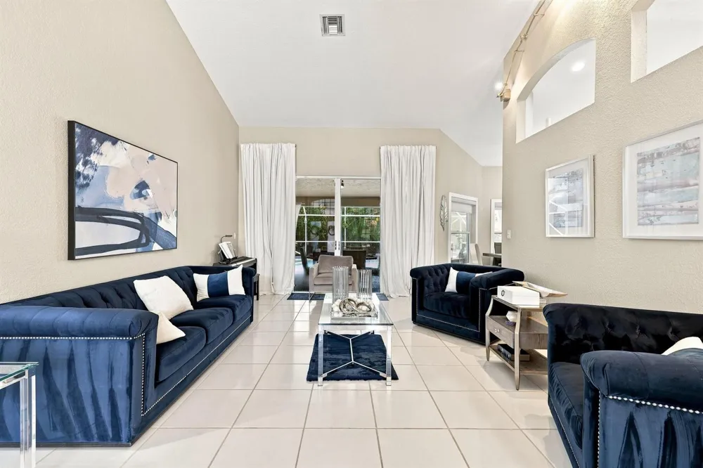 20369 HACIENDA COURT Boca Raton, FL 33498