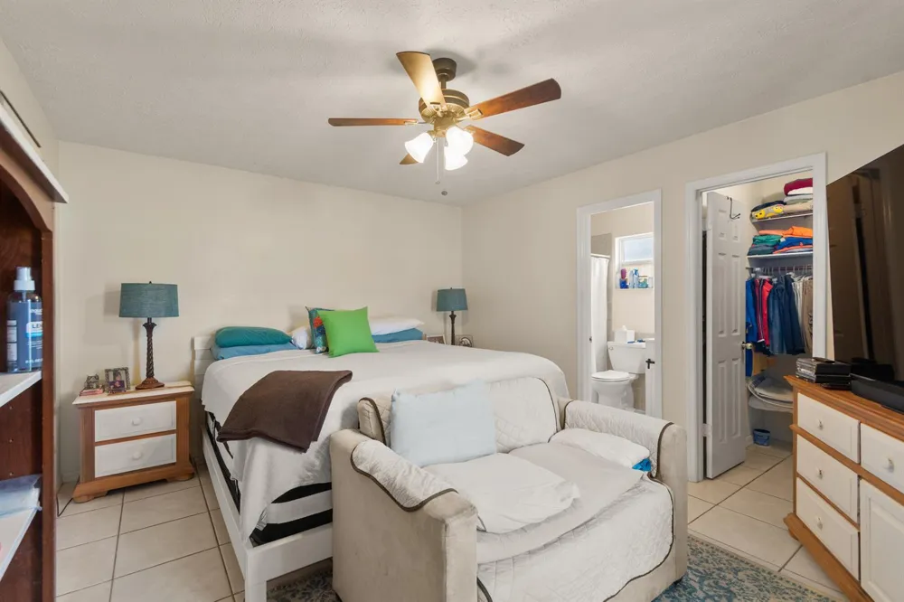 1842 SE CARVALHO STREET Port St. Lucie, FL 34983