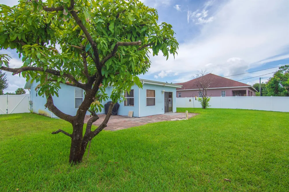1842 SE CARVALHO STREET Port St. Lucie, FL 34983
