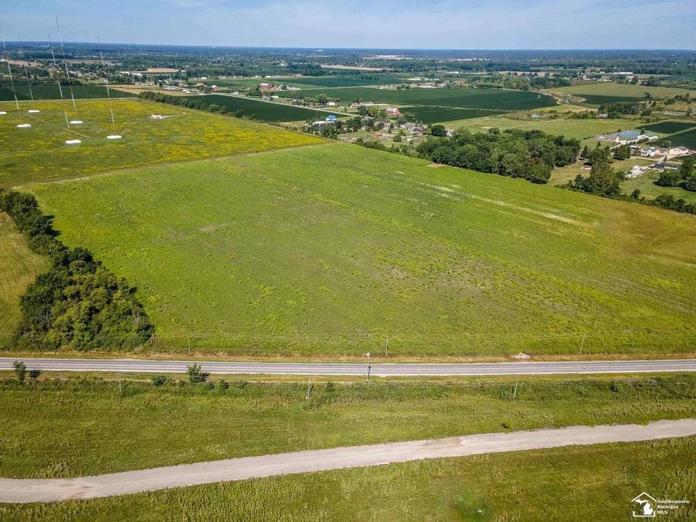 U S Turnpike Road Unknown, MI 48166