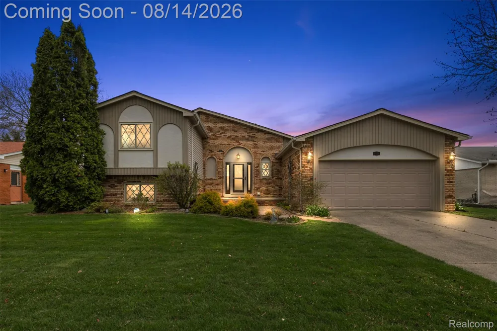 5114 Fedora Drive Troy City, MI 48085