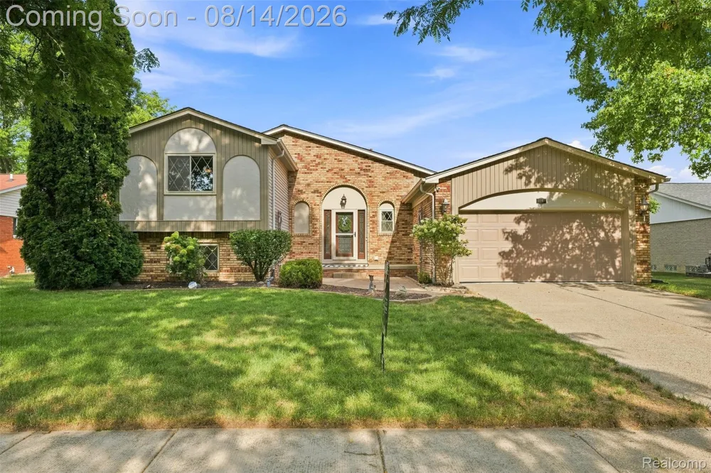5114 Fedora Drive Troy City, MI 48085
