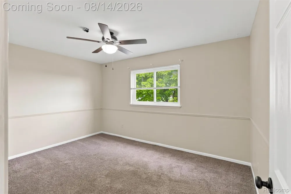 5114 Fedora Drive Troy City, MI 48085