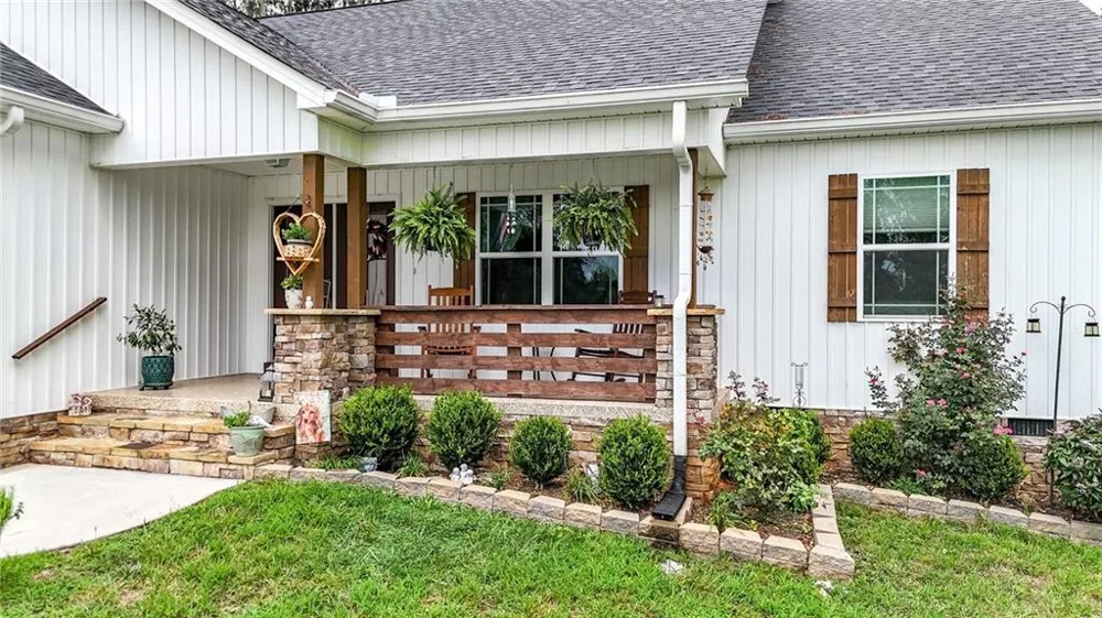 287 Bell Loop Chatsworth, GA 30705