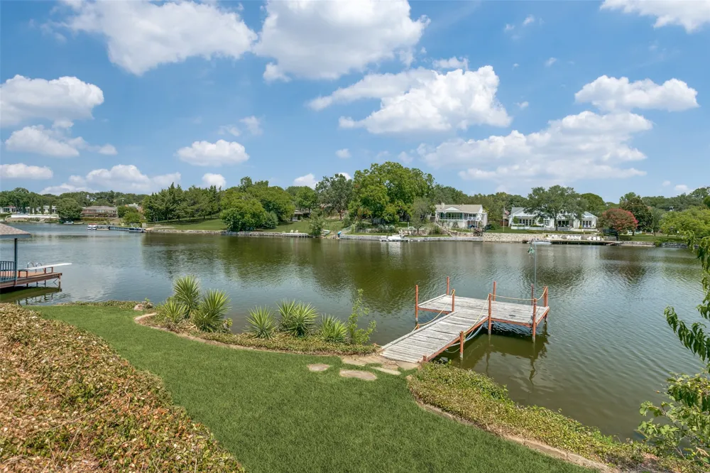 4121 Rowan Drive Fort Worth, TX 76116