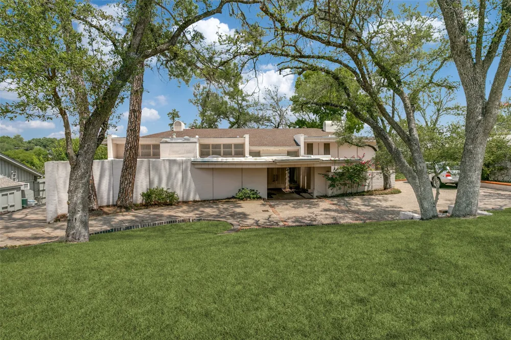 4121 Rowan Drive Fort Worth, TX 76116