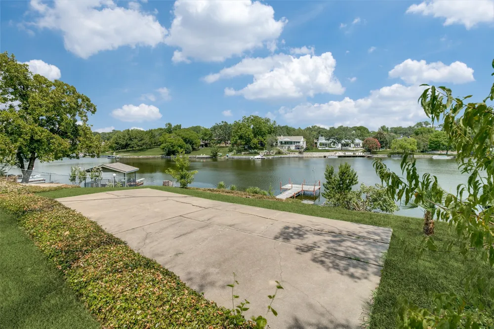 4121 Rowan Drive Fort Worth, TX 76116