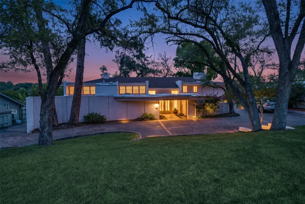 4121 Rowan Drive Fort Worth, TX 76116