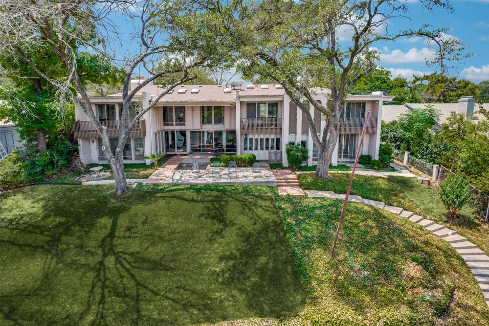 4121 Rowan Drive Fort Worth, TX 76116
