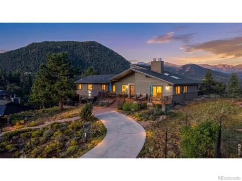 308 Parkview Lane