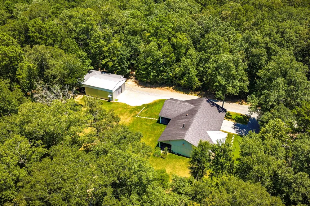 450 Horace Bonds Road Livingston, TX 77351