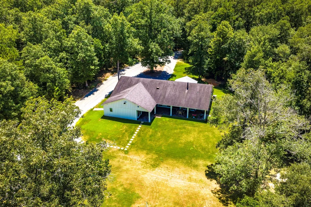 450 Horace Bonds Road Livingston, TX 77351