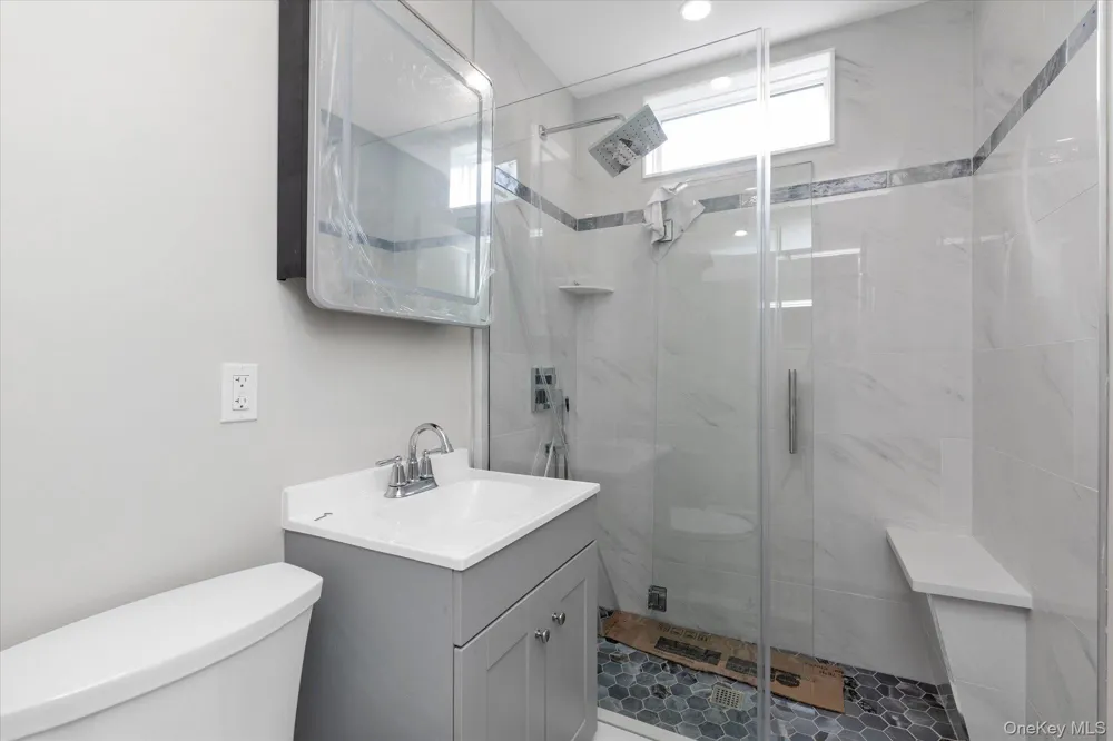 10 Stratton Huntington Station, NY 11746