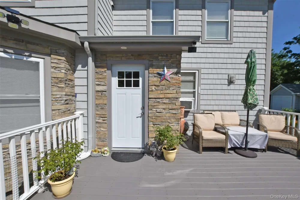 478 Marcy Avenue Riverhead, NY 11901