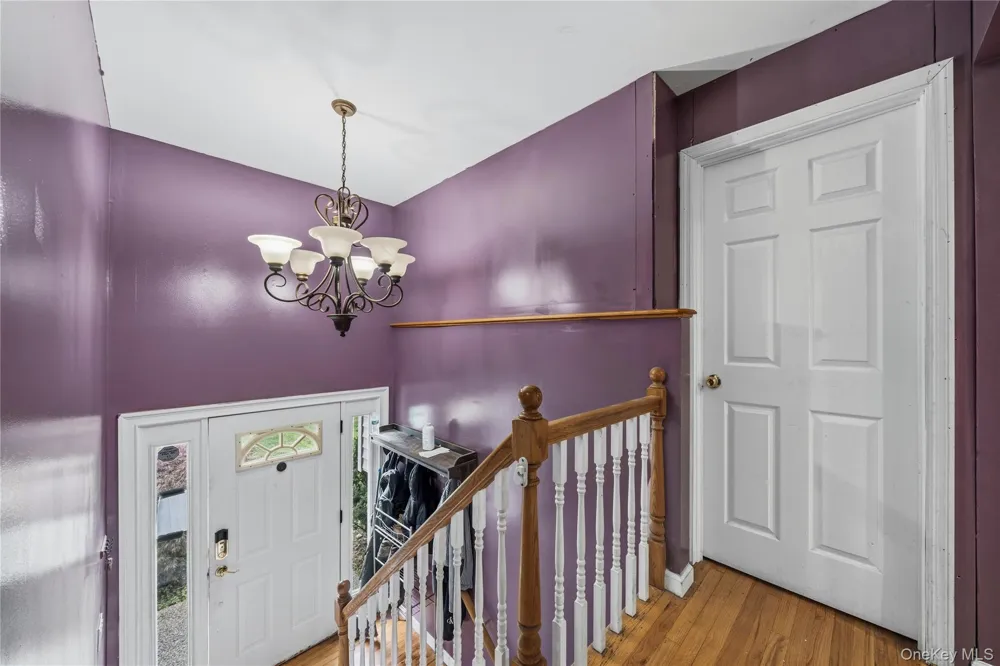 12 Veteran Circle Monroe, NY 10950