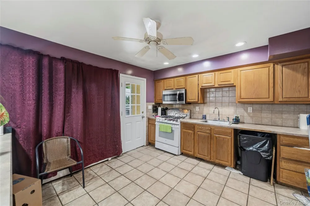 12 Veteran Circle Monroe, NY 10950