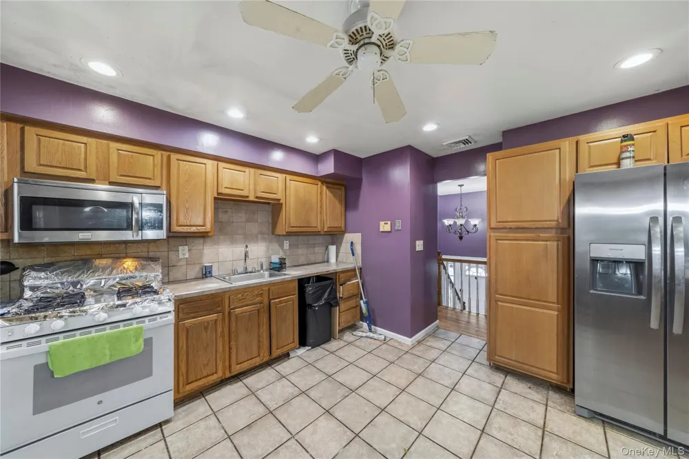 12 Veteran Circle Monroe, NY 10950