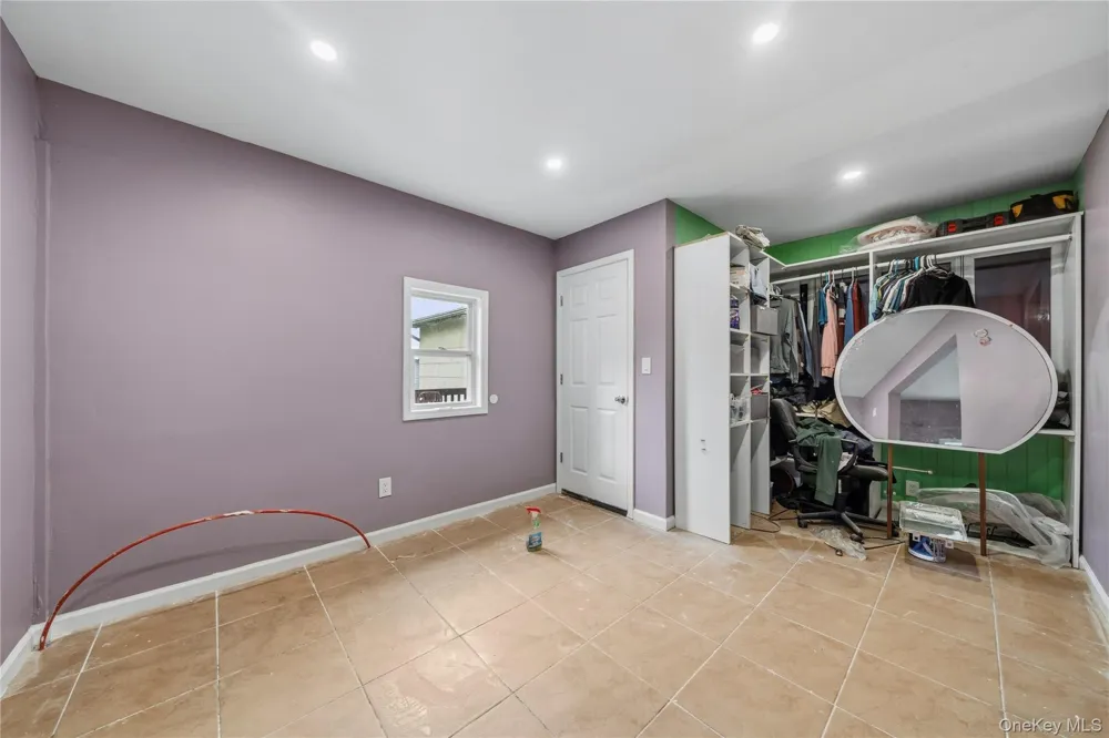 12 Veteran Circle Monroe, NY 10950
