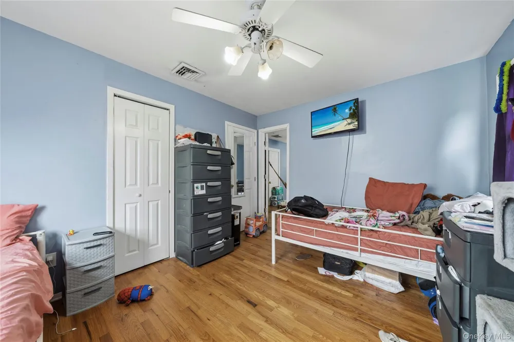 12 Veteran Circle Monroe, NY 10950