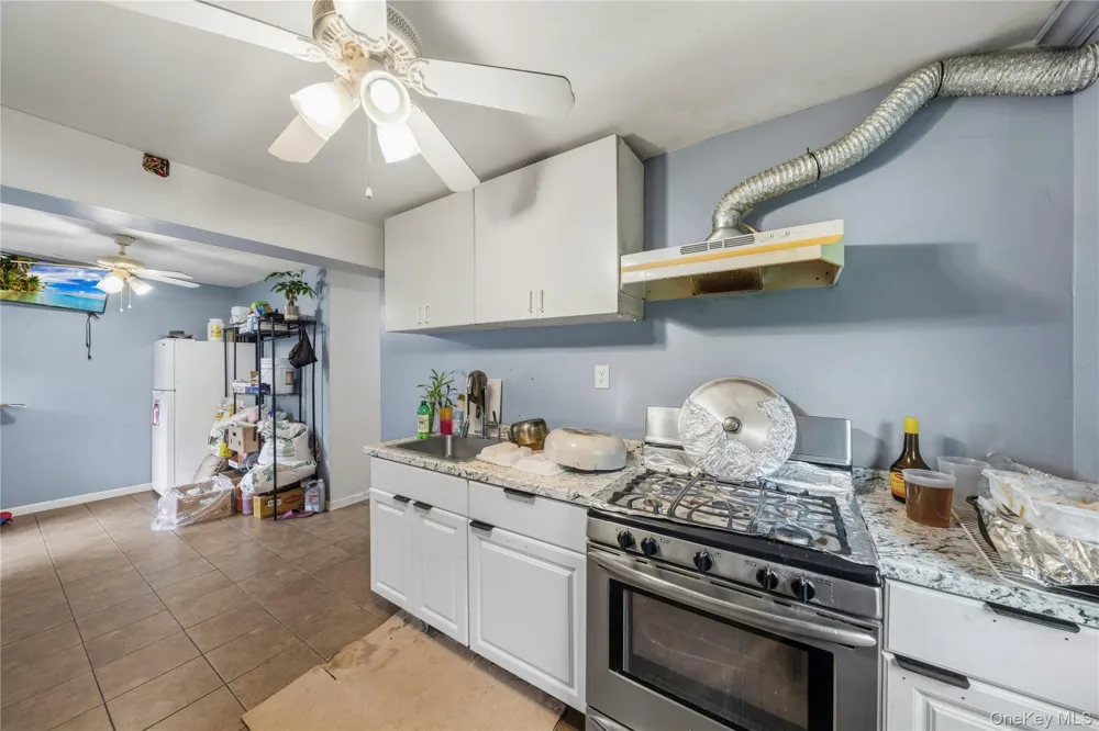 12 Veteran Circle Monroe, NY 10950