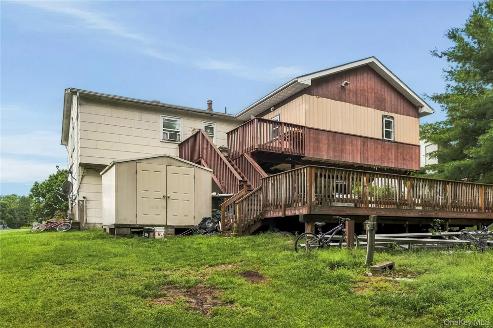 12 Veteran Circle Monroe, NY 10950