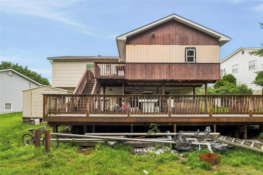 12 Veteran Circle Monroe, NY 10950