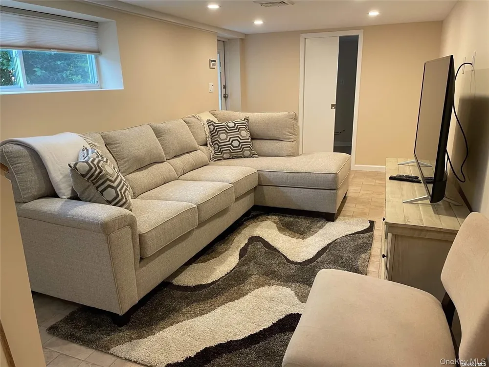 40 Malone Avenue Long Beach, NY 11561