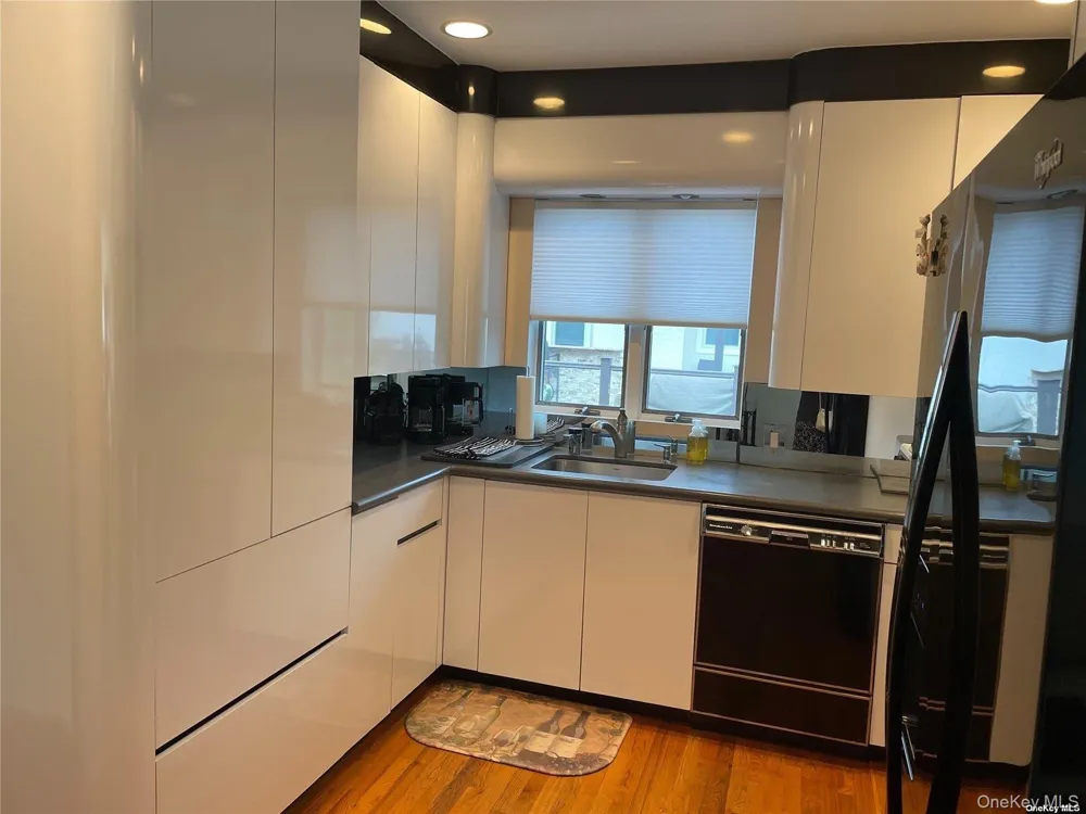 40 Malone Avenue Long Beach, NY 11561