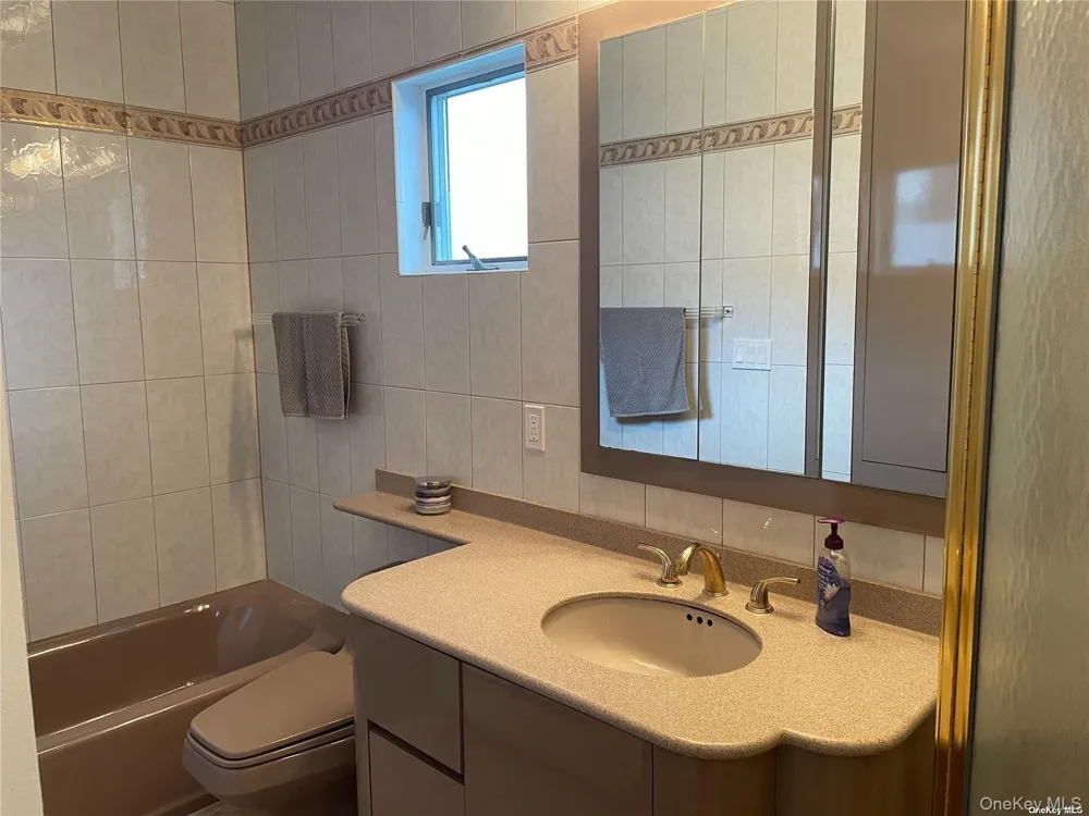 40 Malone Avenue Long Beach, NY 11561