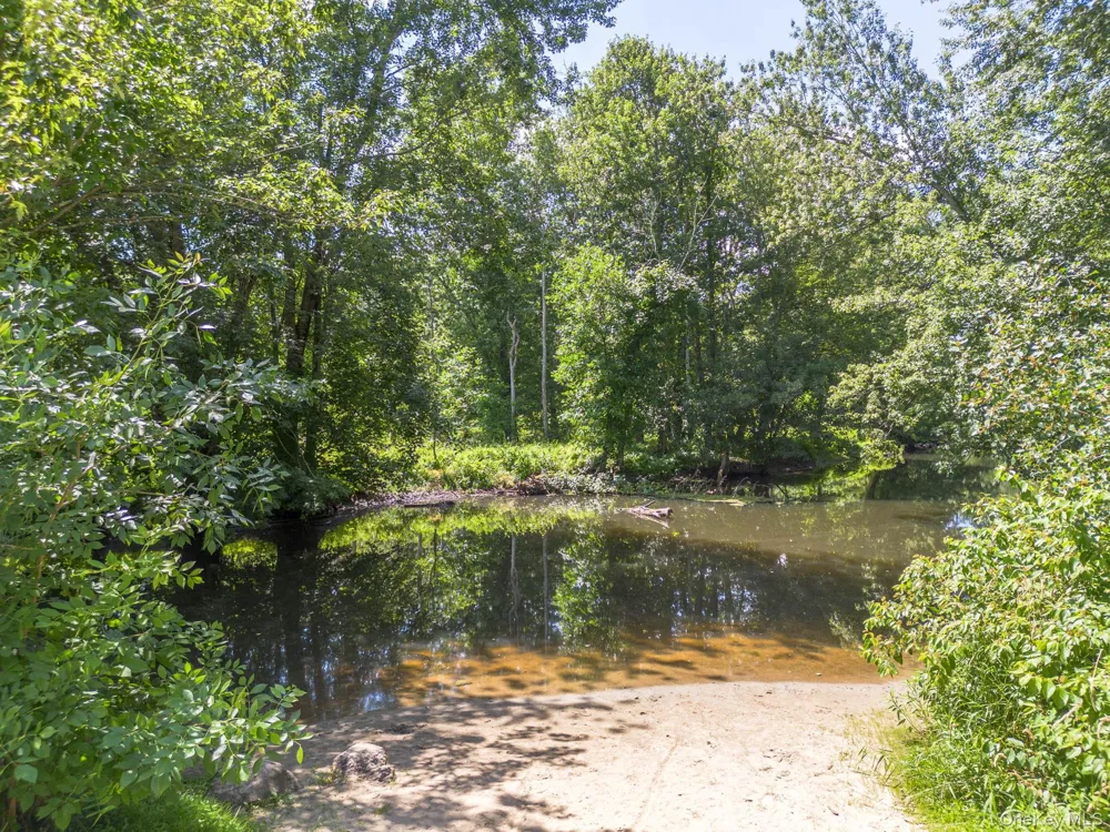 23 River Road Brewster, NY 10509