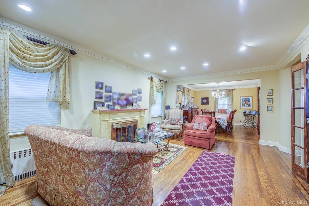 75-12 174th Street Fresh Meadows, NY 11366
