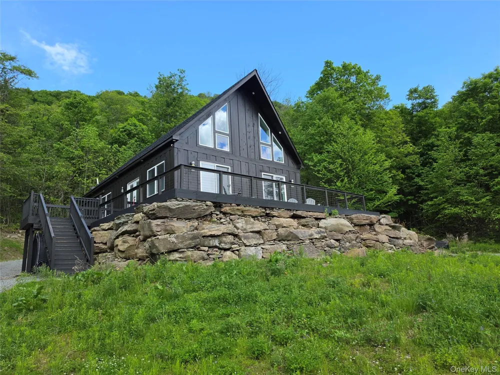 1227 Gulf Road Callicoon Center, NY 12724