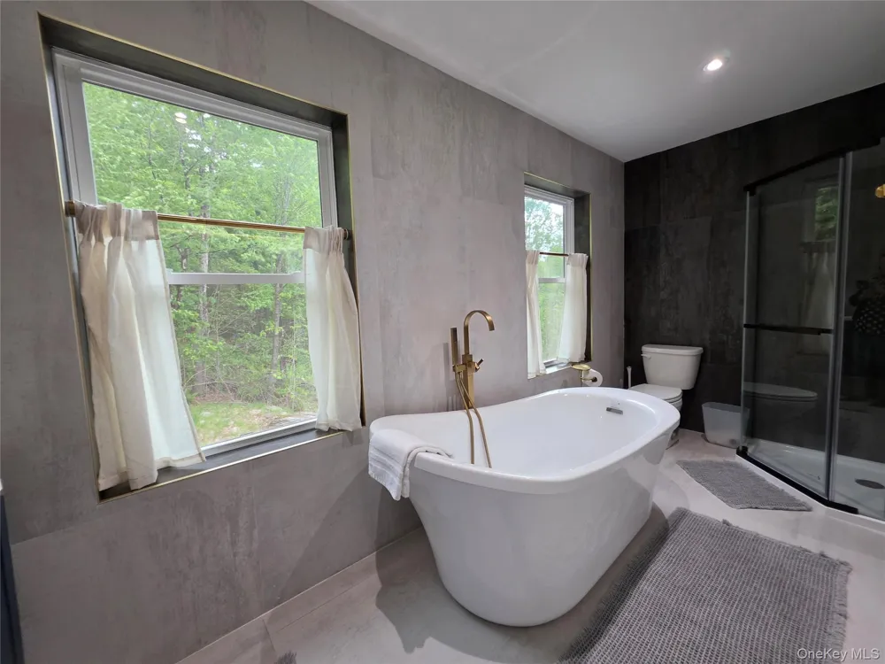 1227 Gulf Road Callicoon Center, NY 12724