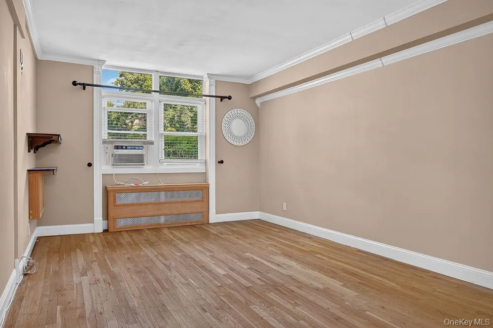 103 Wiltshire Road #D8 Scarsdale, NY 10583