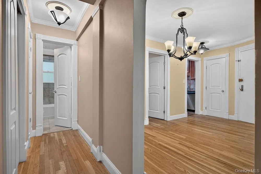 103 Wiltshire Road #D8 Scarsdale, NY 10583