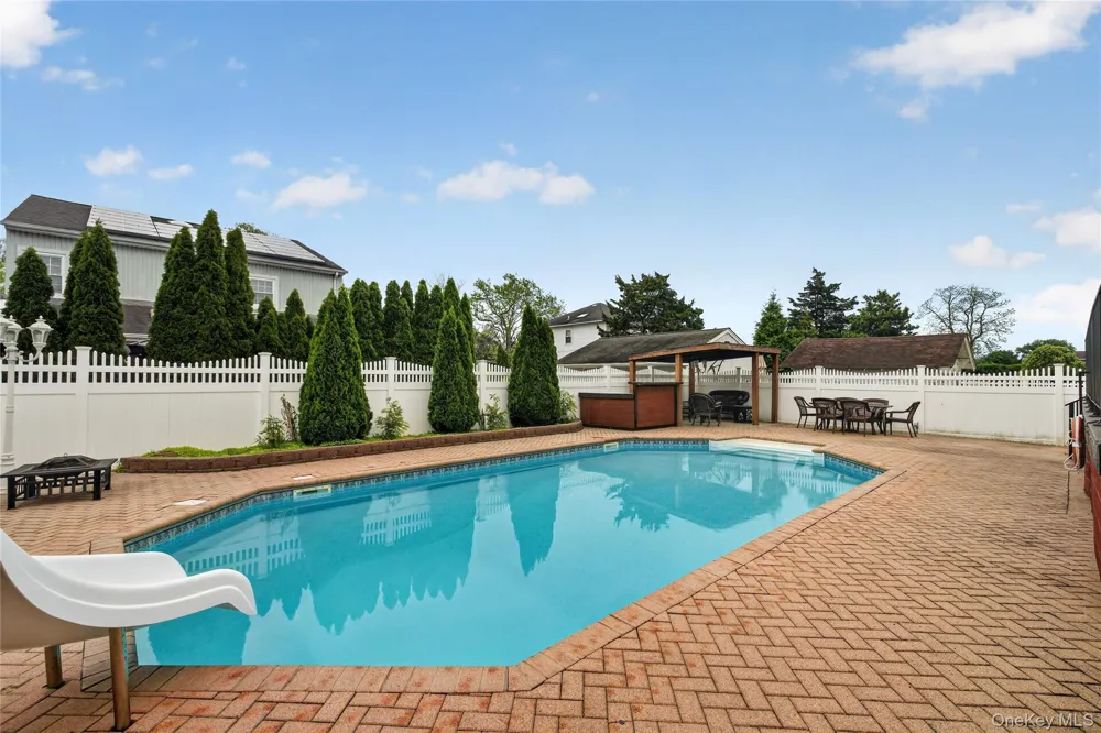 3341 Colony Drive Baldwin, NY 11510