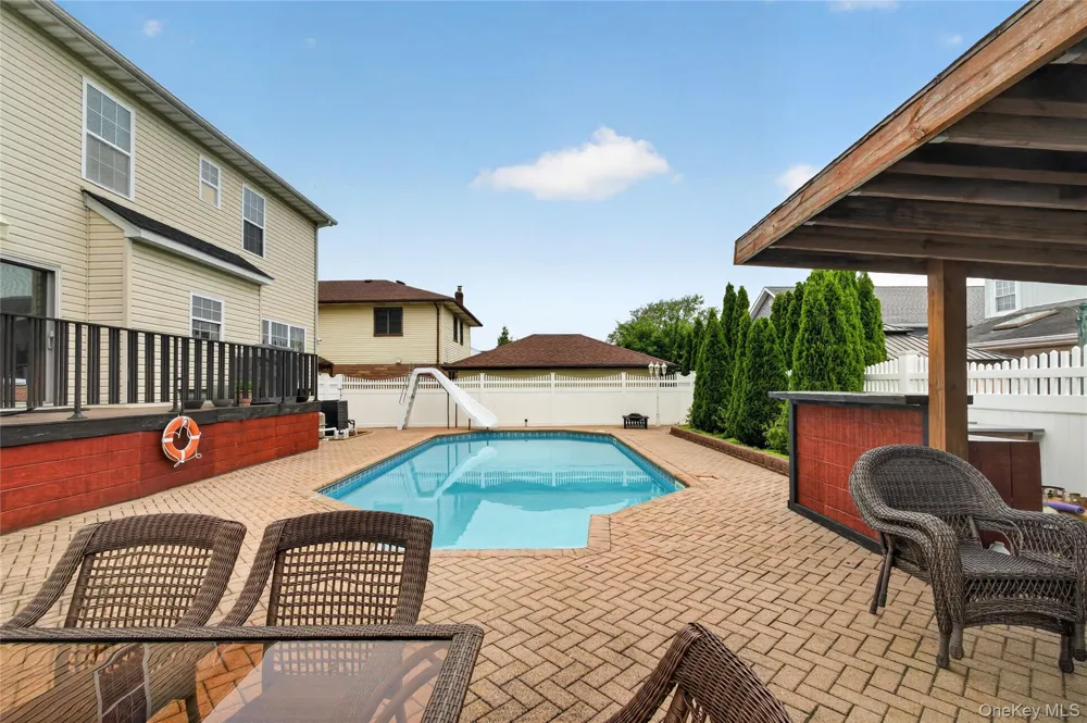 3341 Colony Drive Baldwin, NY 11510