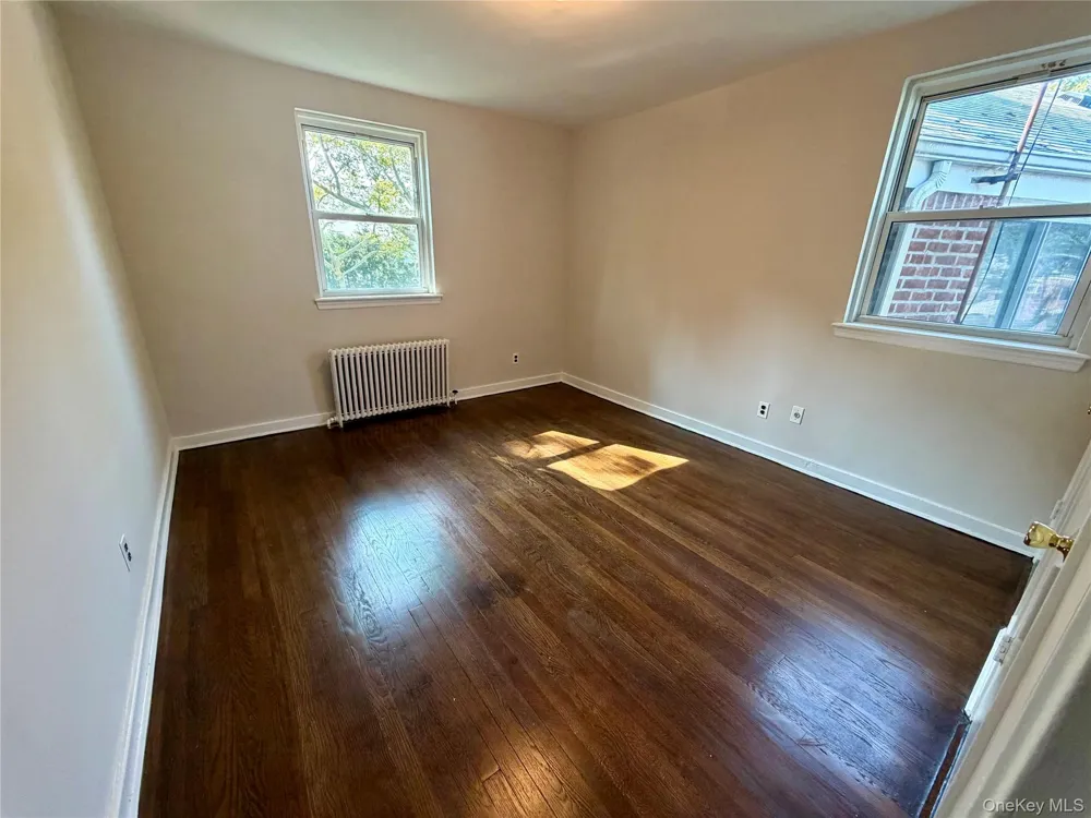 255-49 75th Avenue #2nd Floor Glen Oaks, NY 11004