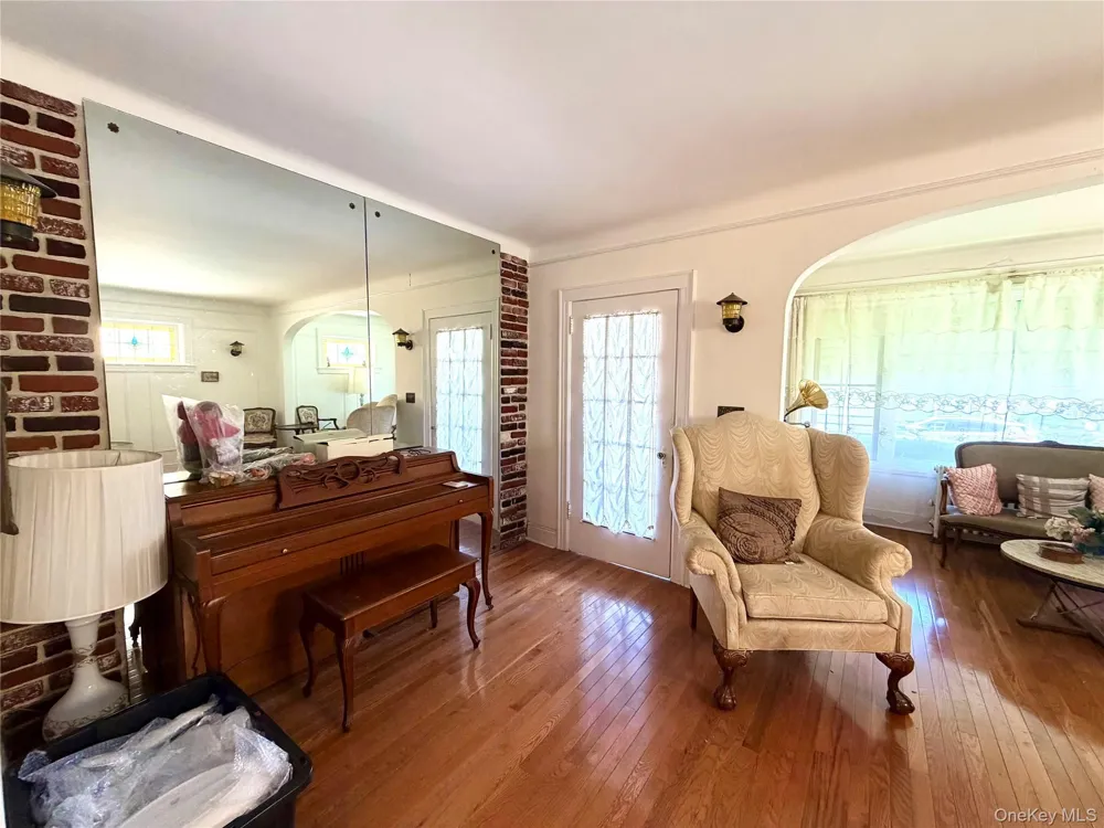59-41 161st Street Fresh Meadows, NY 11365