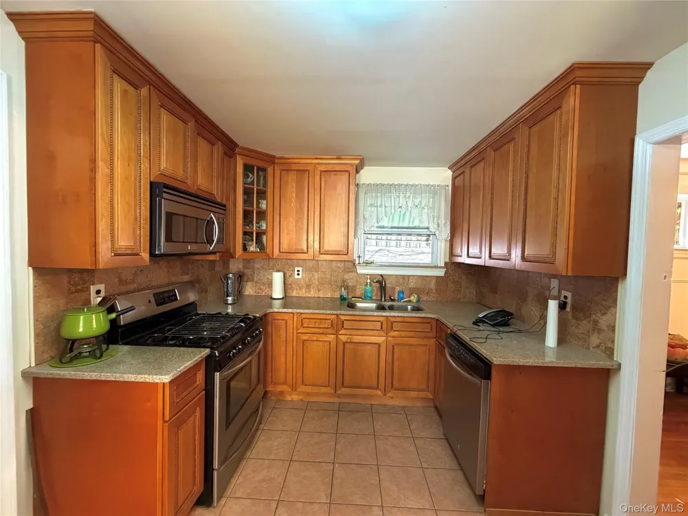 59-41 161st Street Fresh Meadows, NY 11365