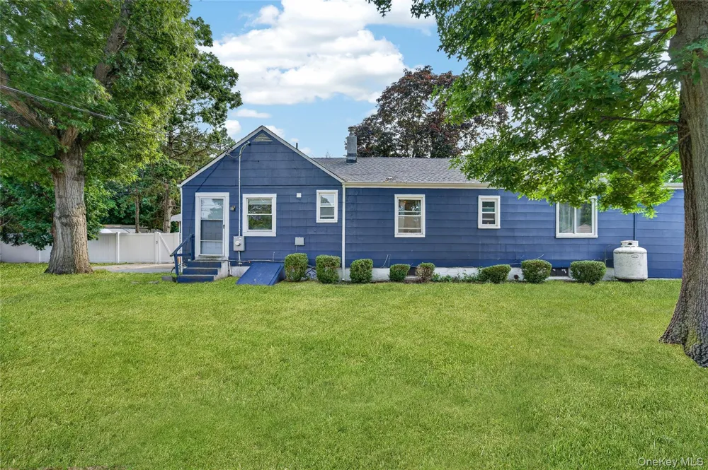 249 Bay Shore Road Bay Shore, NY 11706