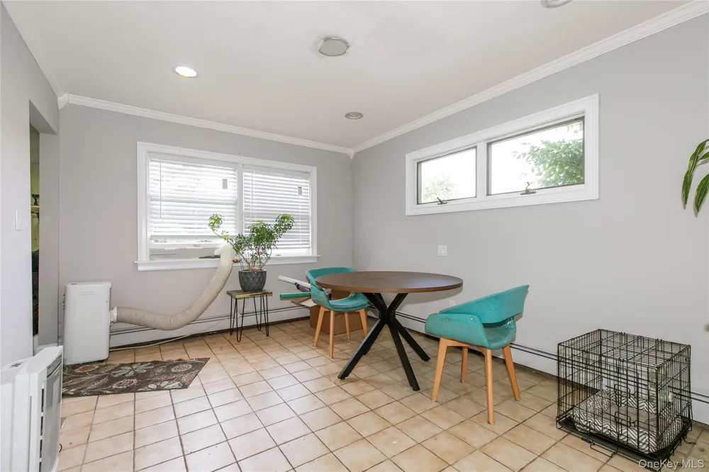 713 Wren Court West Hempstead, NY 11552