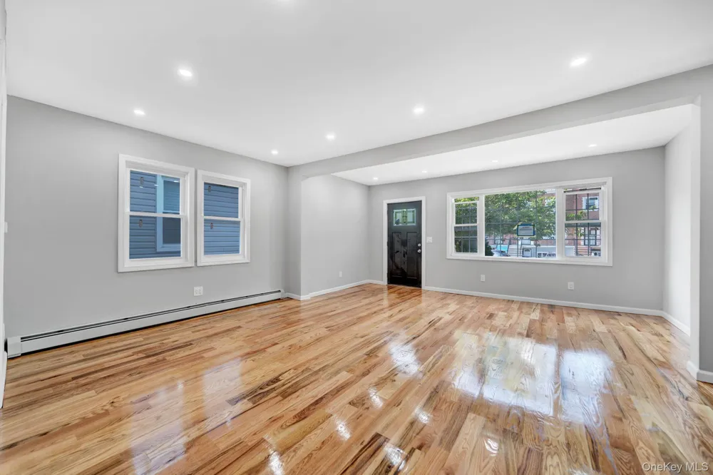 3004 La Salle Avenue Bronx, NY 10461