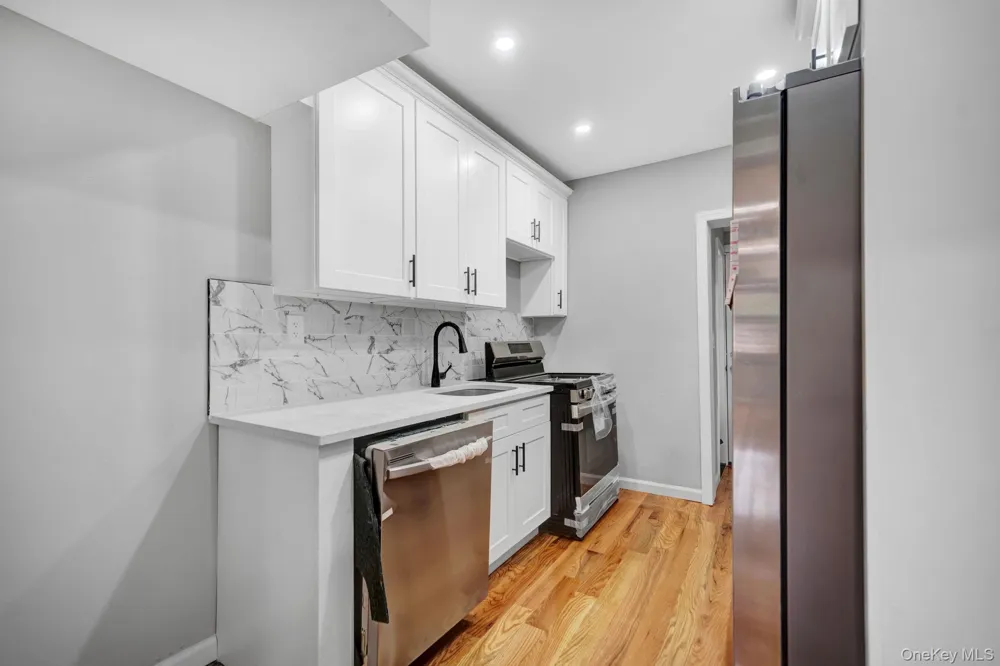 3004 La Salle Avenue Bronx, NY 10461