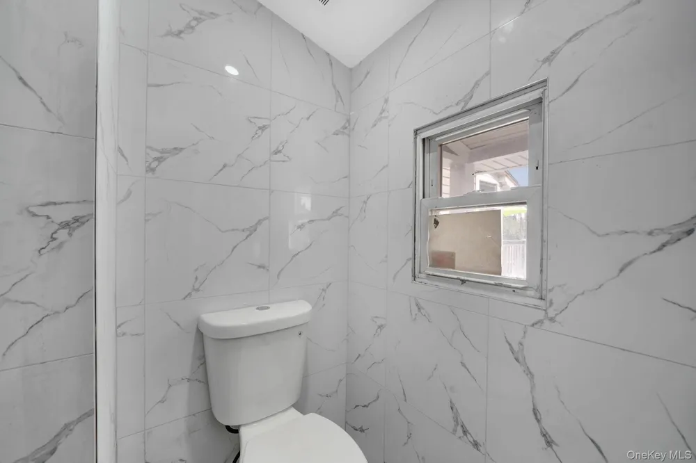 3004 La Salle Avenue Bronx, NY 10461