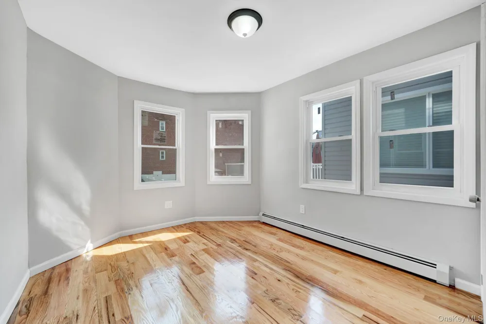 3004 La Salle Avenue Bronx, NY 10461
