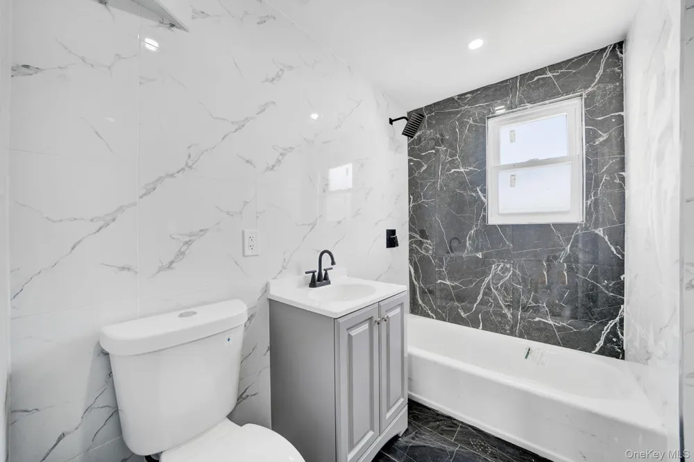 3004 La Salle Avenue Bronx, NY 10461