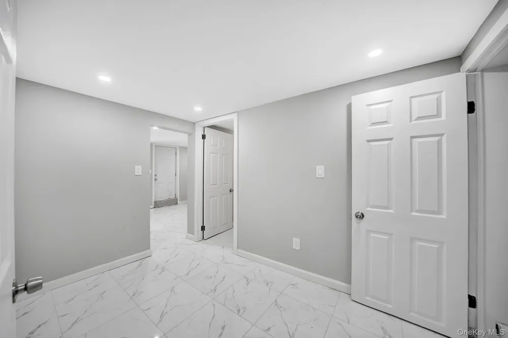 3004 La Salle Avenue Bronx, NY 10461