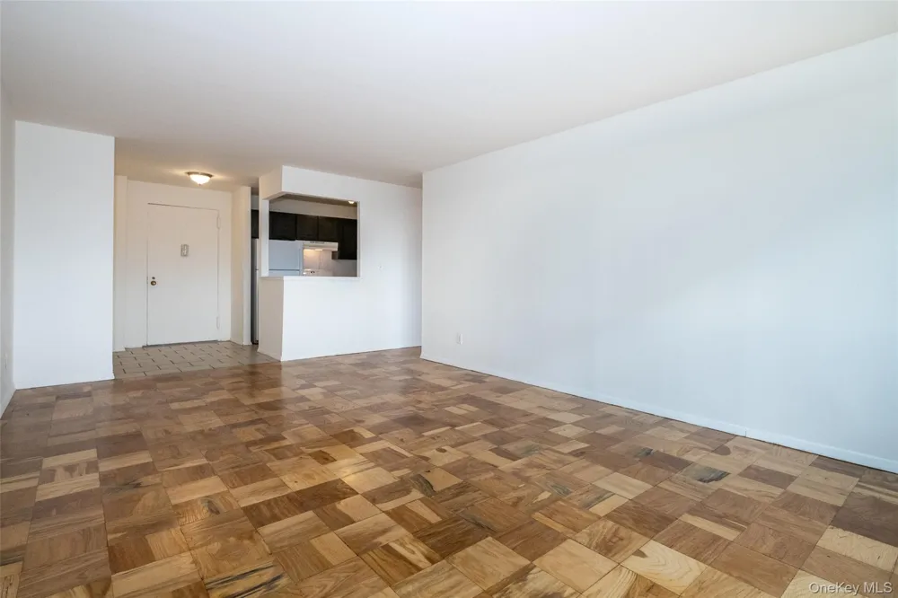 125 Lake Street #6-D North White Plains, NY 10604