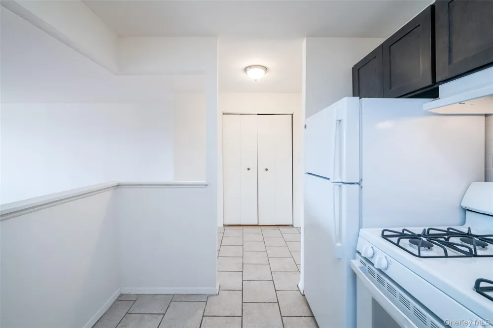 125 Lake Street #6-D North White Plains, NY 10604
